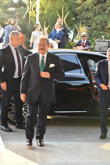 CAVİT ÇAĞLAR