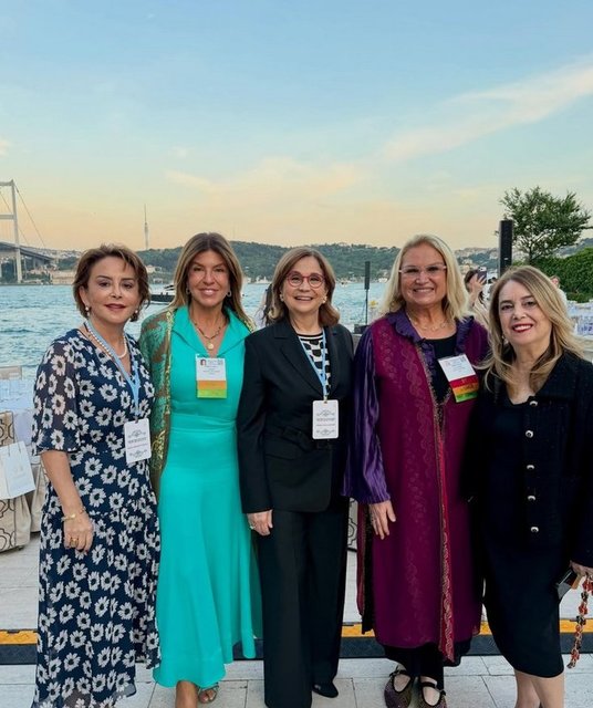 EMİNE KAMIŞLI, GAMZE CİZRELİ, EMİNE ERDEM 