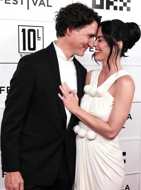 KATY PERRY, JUSTIN TRUDEAU