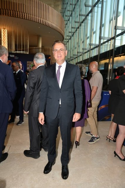 MURAT ÖZYEĞİN