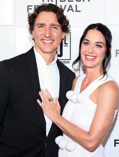 KATY PERRY, JUSTIN TRUDEAU