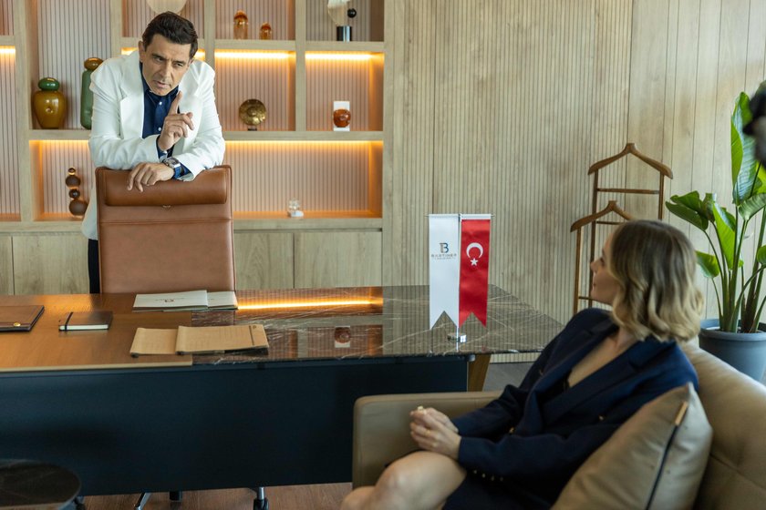 Muhtemel Aşk ilk bölümüyle Perşembe 20.00'de Show TV'de. 