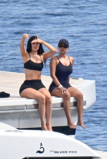 KYLIE JENNER
