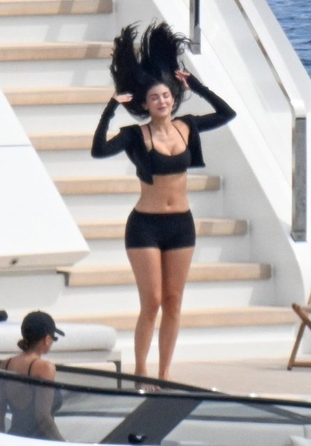 KYLIE JENNER