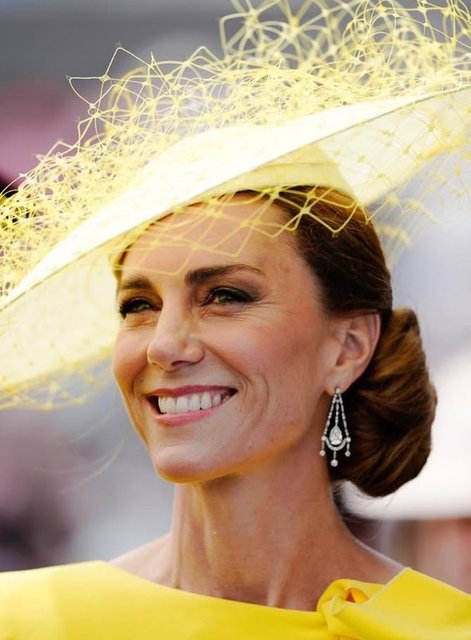 GALLER PRENSESİ KATE MIDDLETON