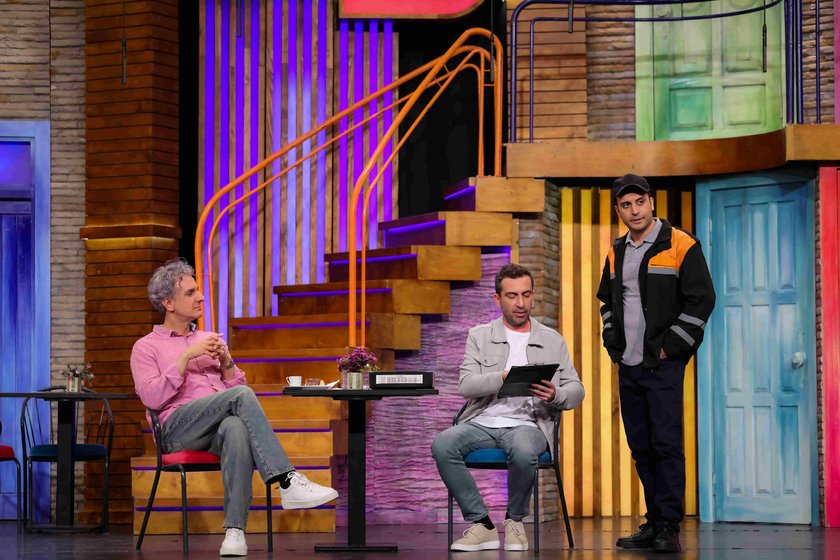 Güldür Güldür Show yeni bölümüyle Cumartesi 20.00'de Show TV'de. 