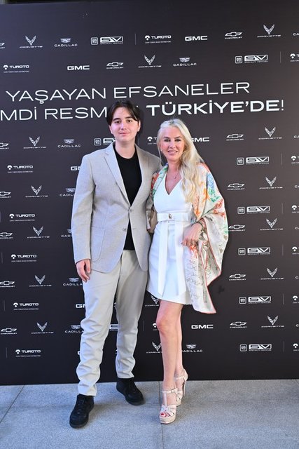PAŞA ÇAVUŞOĞLU, TUĞÇE EYİLİK