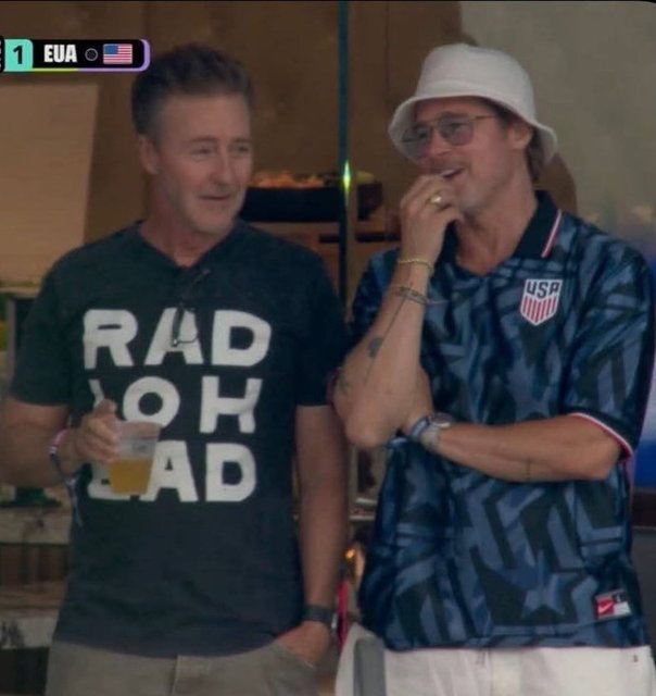 BRAD PITT, EDWARD NORTON 