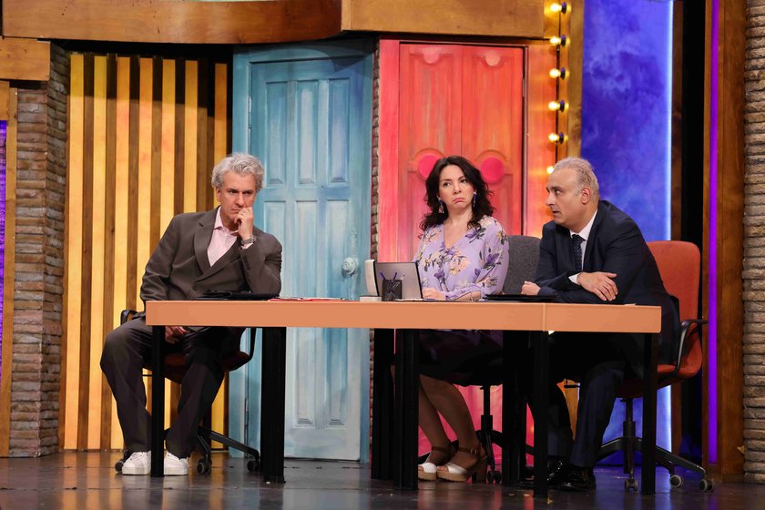 Güldür Güldür Show yeni bölümüyle Cumartesi 20.00'de Show TV'de. 