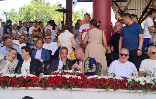 ALİ KOÇ, UFUK ÖZÜNLÜ 