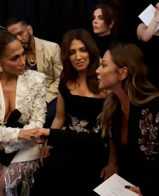JENNIFER LOPEZ, HADİSE 
