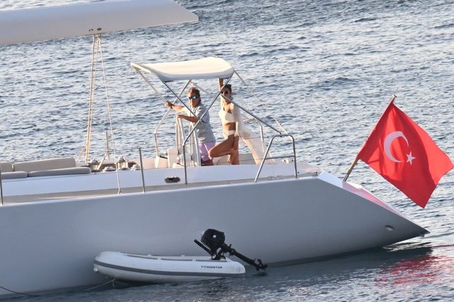CEM HAKKO, NAZLI KAYAASLAN