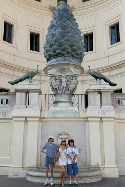 JENNIFER LOPEZ, EMME, MAX ANTHONY