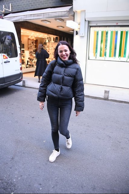 LARA KAMHİ