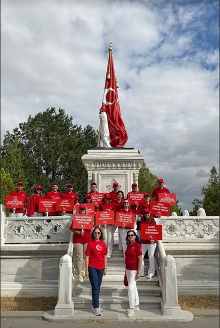 HEDİYE GÜRAL GÜR, SEMA GÜRAL SÜRMELİ