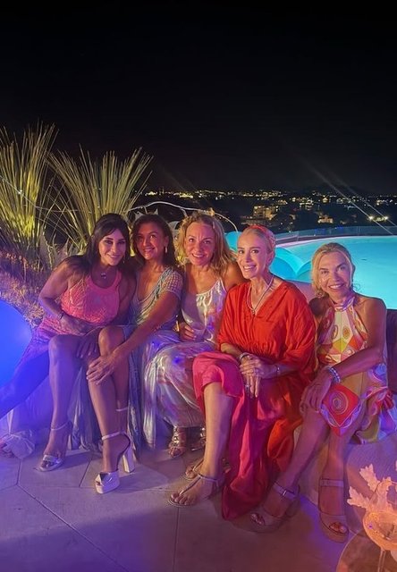 SUZAN SABANCI, RUKEN MIZRAKLI, BERRAK BARUT