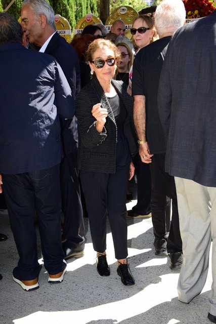SİMA LODRİK