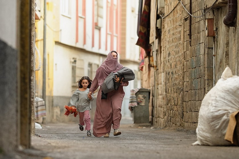 Sevdan Bir Ateş ilk bölümüyle Çarşamba 20.00'de Show TV'de başlıyor!