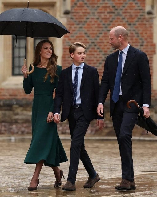 PRENSES KATE MIDDLETON, PRENS GEORGE, PRENS WILLIAM