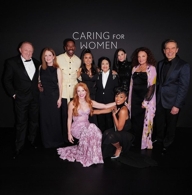SALMA HAYEK, JESSICA CHASTAIN, DEMI MOORE, JULIANN MOORE