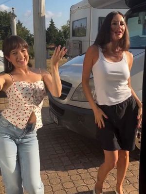 Set arasında dans...