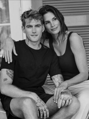 Cindy Crawford'ın oğlu hayatını kaybetti