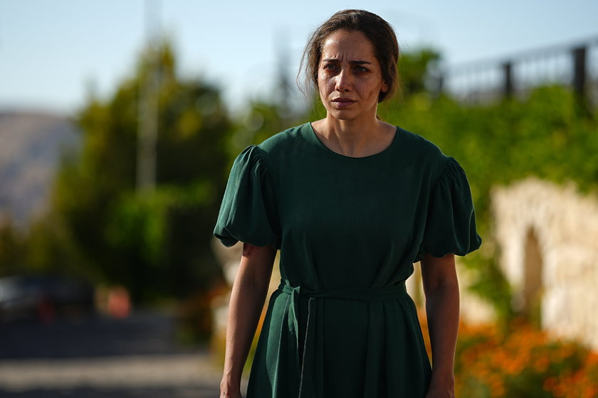 Sevdan Bir Ateş yeni bölümüyle Çarşamba 20.00'de Show TV'de!