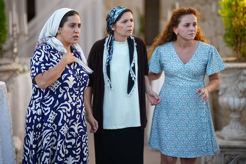 Sevdan Bir Ateş yeni bölümüyle Çarşamba 20.00'de Show TV'de!