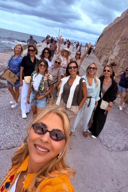 ARZU SABANCI, BERNA ÇEBİ, BERRİN ZORLU, YONCA EBUZZİYA