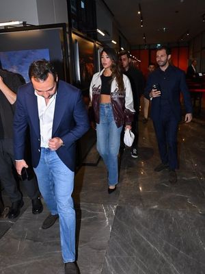 Sabancı, kız arkadaşıyla Contemporary Istanbul'da...