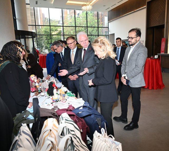 İSTANBUL VALİSİ DAVUT GÜL, SHOPSA YÖNETİM KURULU BAŞKANI DEMET SABANCI ÇETİNDOĞAN