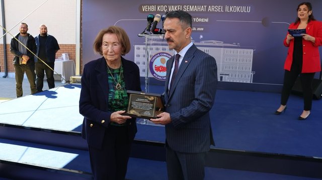 SEMAHAT ARSEL, KOCAELİ VALİSİ İLHAMİ AKTAŞ