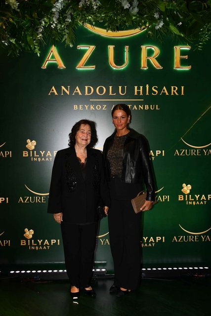 MONİK İPEKEL, ESRA ZİREKOĞLU 