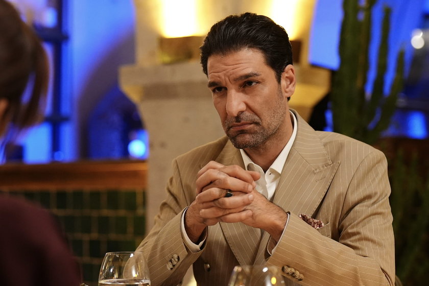Sevdan Bir Ateş yeni bölümüyle Çarşamba 20.00'de Show TV'de!