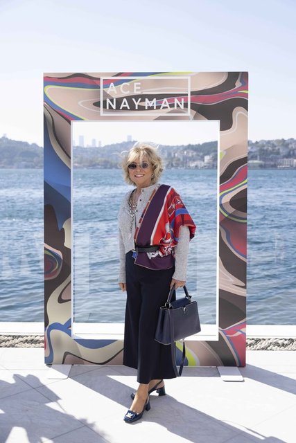 NEŞE SERT