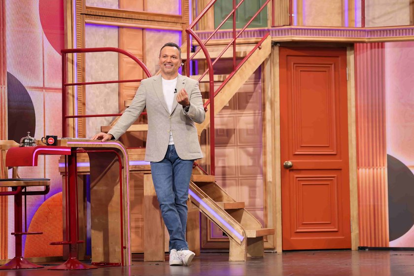 Güldür Güldür Show yeni bölümüyle Cumartesi 20.00'de Show TV'de. 