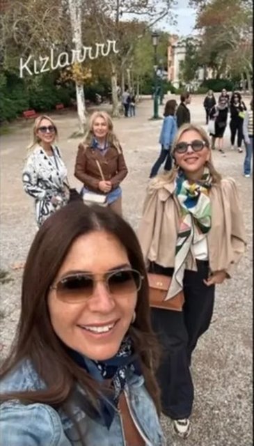 ARZU SABANCI, ŞEBNEM ÇAPA
