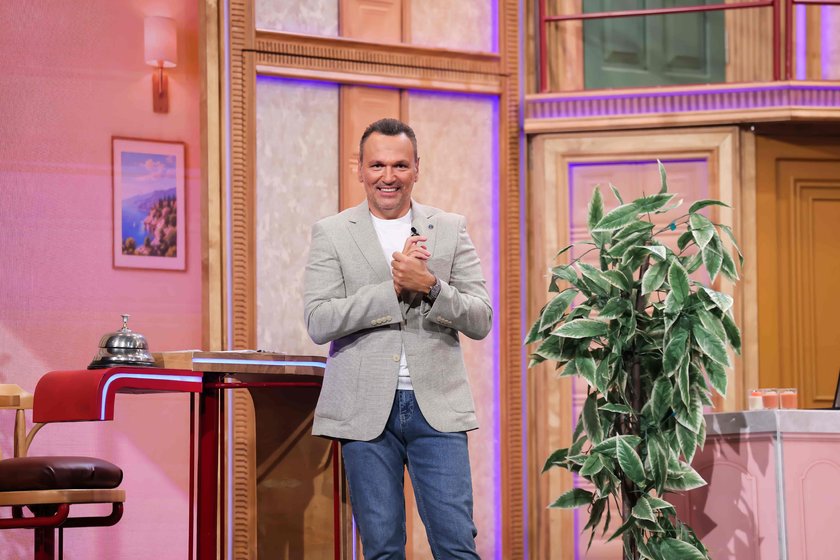 Güldür Güldür Show yeni bölümüyle Cumartesi 20.00'de Show TV'de. 