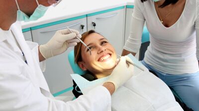 Dişlerdeki hangi sorunlar estetik diş hekimi tarafından tedavi edilir?