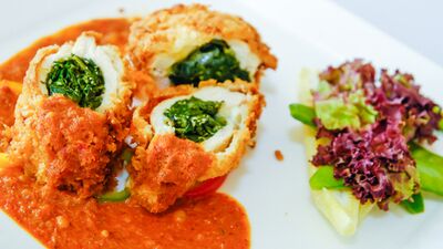 Nefis ıspanaklı tavuk rulo