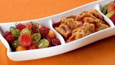 Meyveli sorbe, milföy şeritleri ile