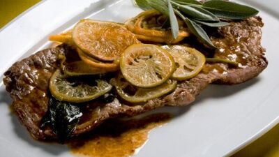 Adaçayı ve limonlu süt dana eskalop