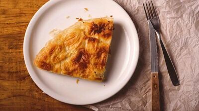 Babaganuşlu tavada börek
