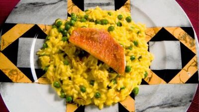 Safranlı ve bezelyeli risotto...