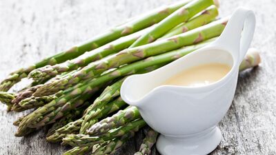 Kuşkonmaz ve ev yapımı mayonez