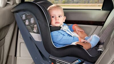 Bebeğinizin ilk deneyimleri: Uzun araba yolculuğu deneyimi