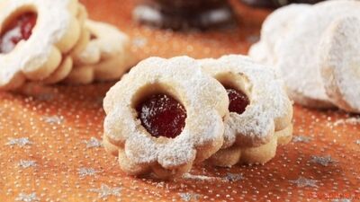 Limon soslu ve tereyağlı sandviç kurabiyeler