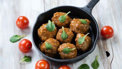 Sarımsaklı mini köfteler