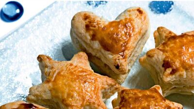 Peynirli sevimli milföyler...