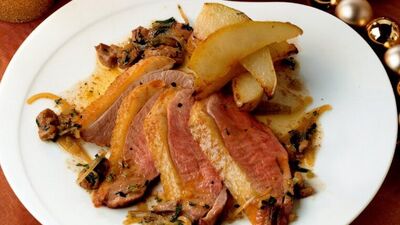 Armutlu ördek ve ördek ciğer sote